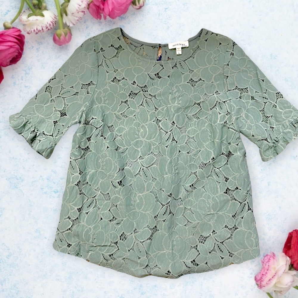 Monteau Lace Top